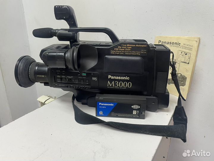 Видеокамера Panasonic M3000