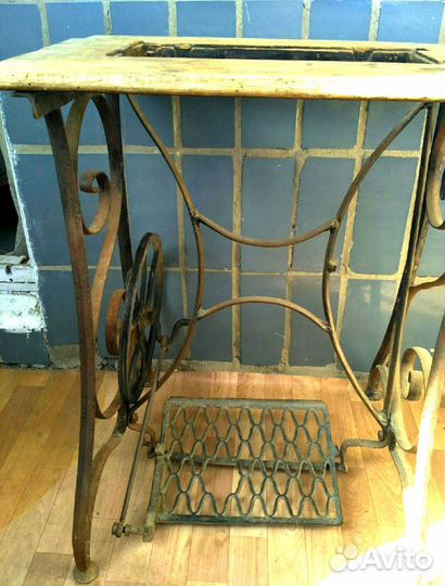 Станина от швейной машинки 