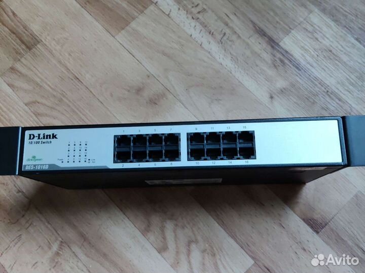 Коммутатор D-Link DES-1016D