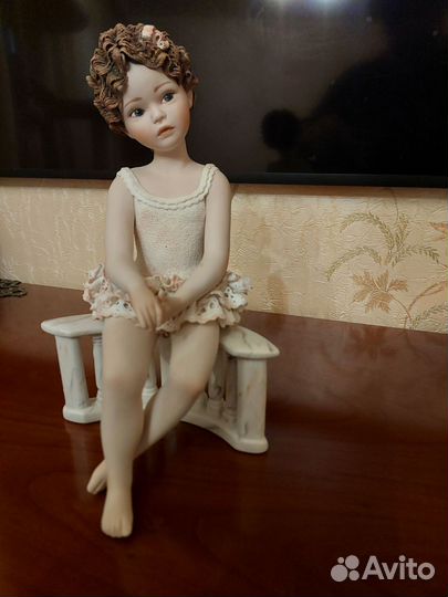 Статуэтка балерина фарфор