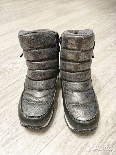 Ботинки демисезонние на девочку 28,5 размер