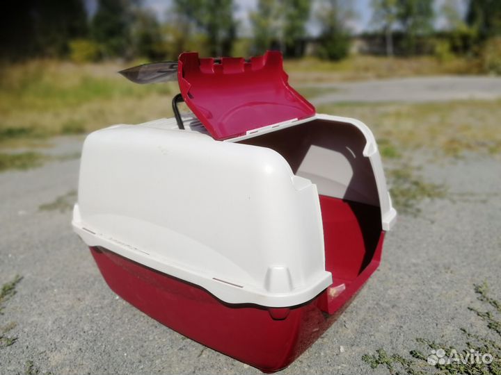 Кошачий туалет закрытый