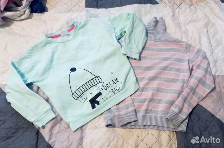 Пакет одежды на девочку 104 и 110