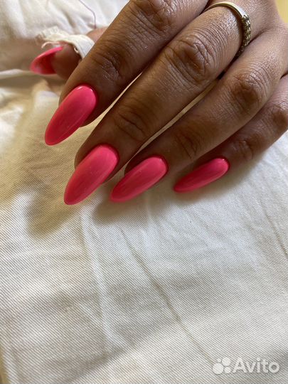 Маникюр и педикюр с покрытием гель лак