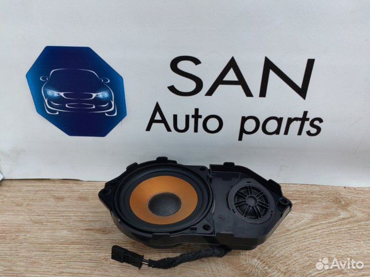 Динамик Bmw X5 Рест E70 рест N55B30 2010