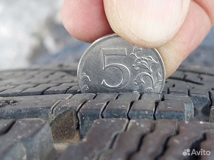 Nokian Tyres Hakkapeliitta 7 285/60 R18 116T