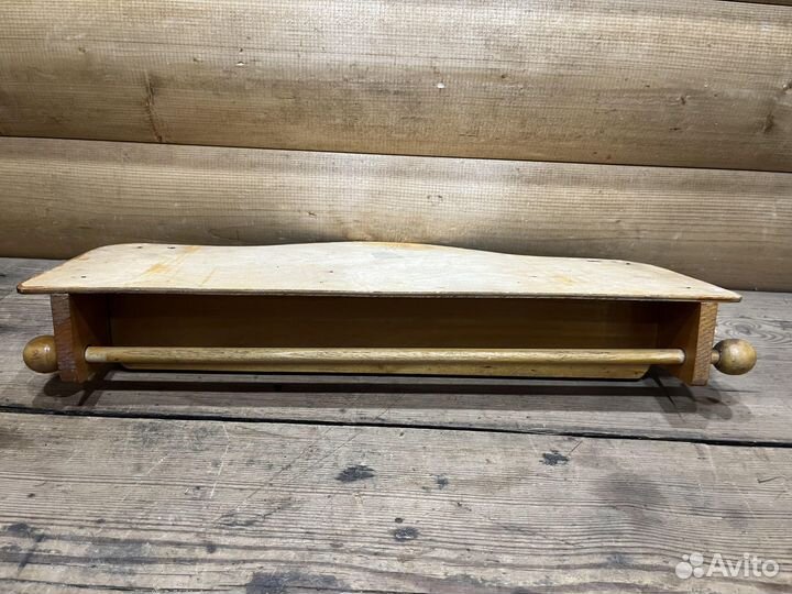 Полка настенная деревянная