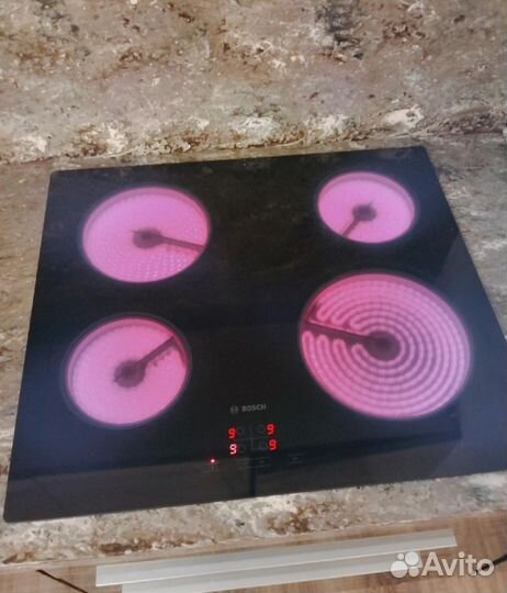 Варочная панель Bosch PKE611D17E