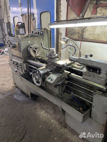 Токарно-винторезный станок SNA400/1000