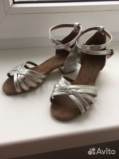 Туфли для бальных танцев