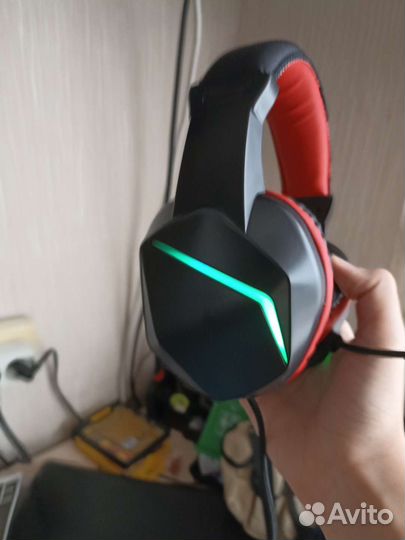 Игровые наушники с микрофоном