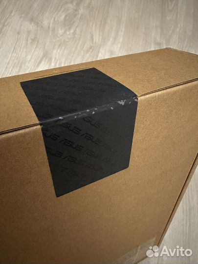 Asus Vivobook Pro oled i511300H\16GB\512GB\GTX1650