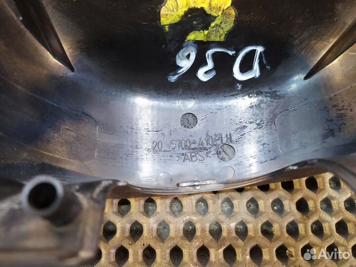 205700410 Накладка зеркала левого Daf XF105