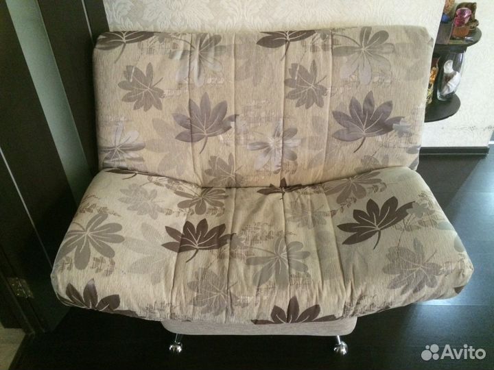 Продам кресло-кровать с пуфом