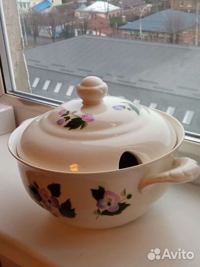 Кастрюля /Супница керамическая