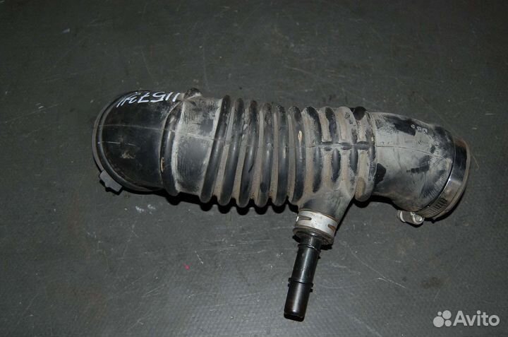 Патрубок воздушного фильтра