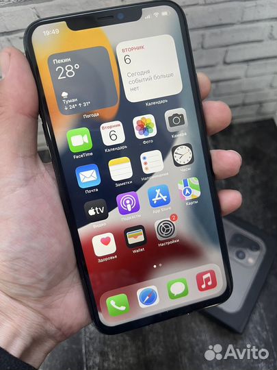 iPhone 11 Pro Max, 64 ГБ