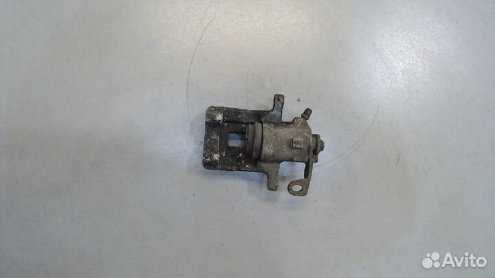 Суппорт Volkswagen Beetle, 2003