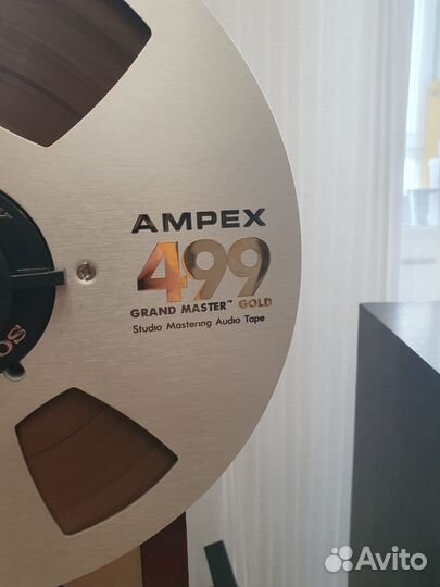 Логотипы ampex для бобин