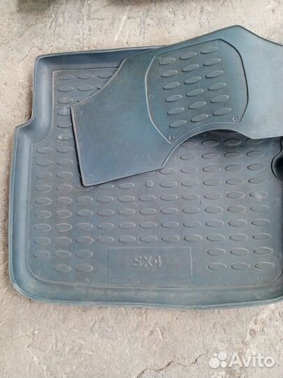 Автомобильные коврики резиновые Suzuki sx4