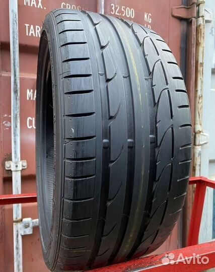 Bridgestone Potenza S001 225/35 R18 87Y