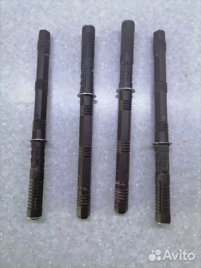 Крепления для полок