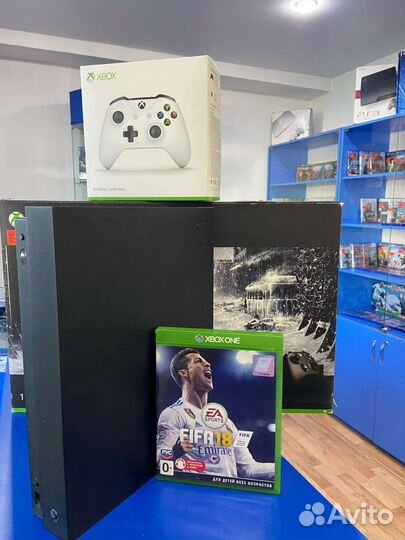 Xbox One X+диск+гарантия