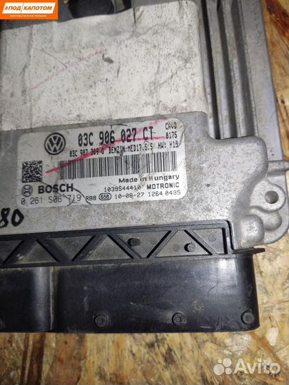 Блок управления двигателем Volkswagen 03C906027CT