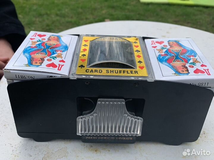 Автоматический перемешиватель карт. Шафл машинка