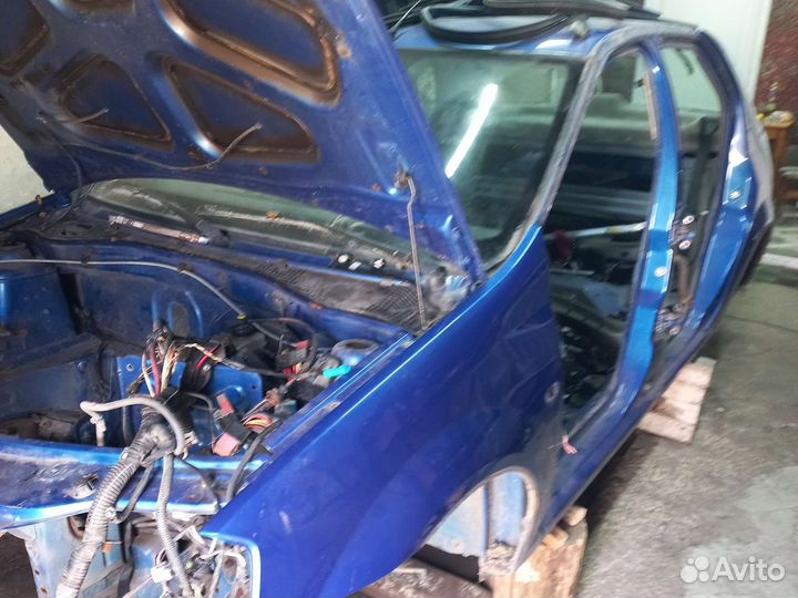 Кузовные детали renault logan