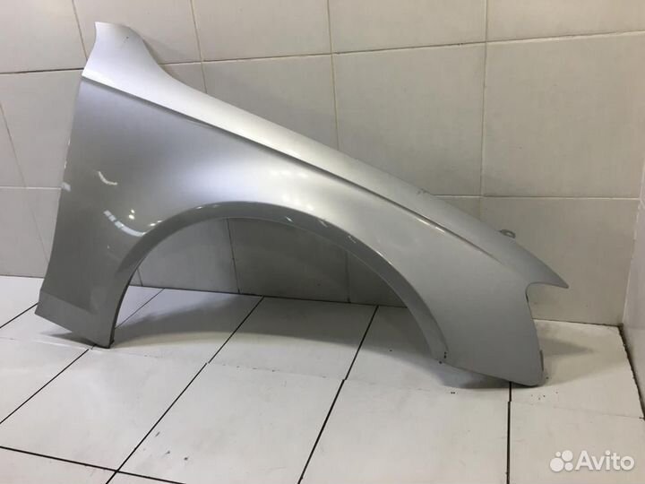 Крыло переднее правое Audi А4 В8 8K2