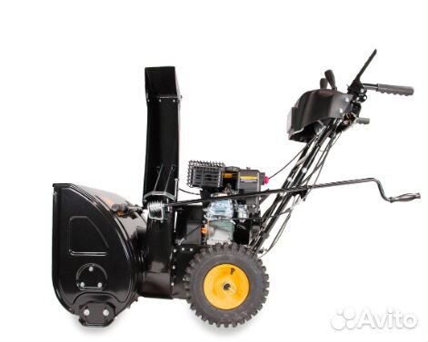 Снегоуборщик бензиновый Champion ST 553