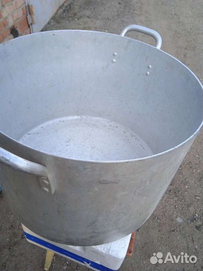 Бак 50 л, тазы на 5 и 8 л пищевой алюм.ссср