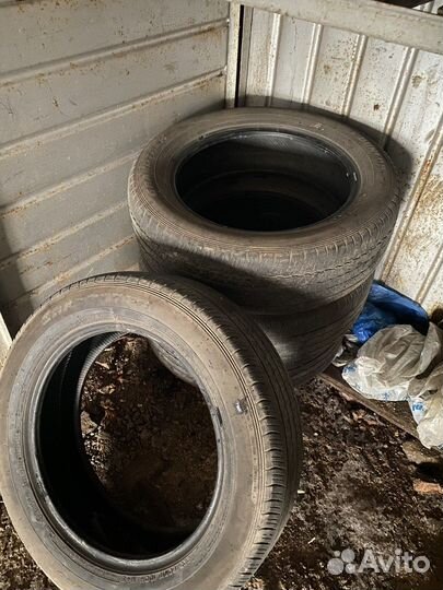 Dunlop Grandtrek AT1 225/60 R18