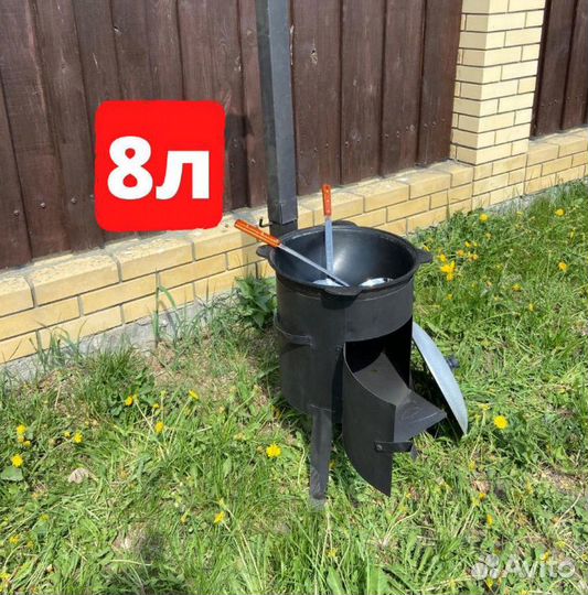 Казан чугунный 8 л и печь с трубой