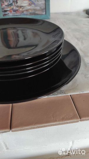 Тарелки IKEA черные,Торг