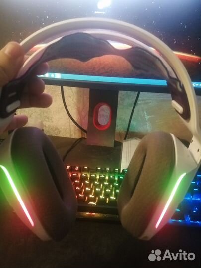 Наушники logitech g733