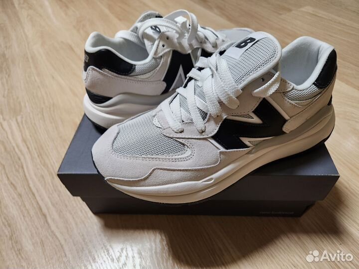 Продаю новые New Balance 57/40