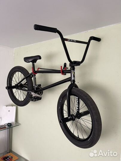 Кронштейн для велосипеда на стену