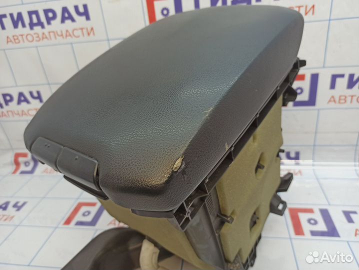 Подлокотник Toyota Land Cruiser Prado (J150) 58905