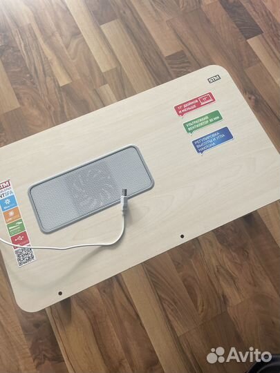 Компьютерный столик для ноутбука