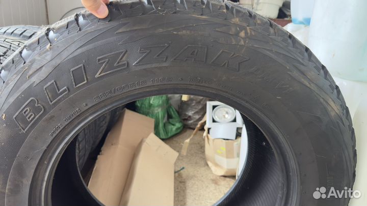 Blizak dm v1 285/60 r18