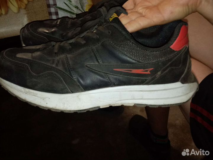 Кроссовки продам Folshion sport