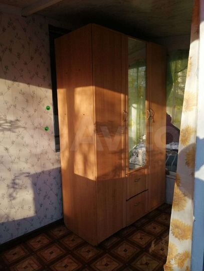 Дом 33 м² на участке 10 сот.