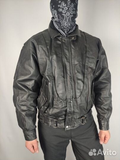Мотокуртка кожаная 54 размер