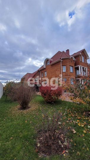 Дом 630 м² на участке 15,5 сот.