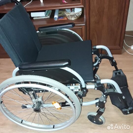 Инвалидная коляска новая