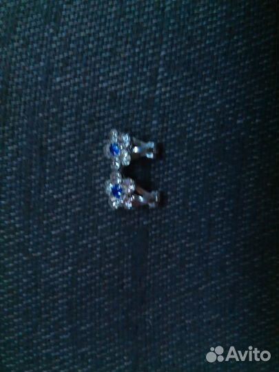 Сережки женские