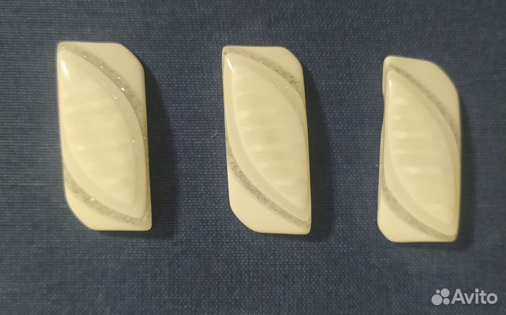 Пуговицы разные