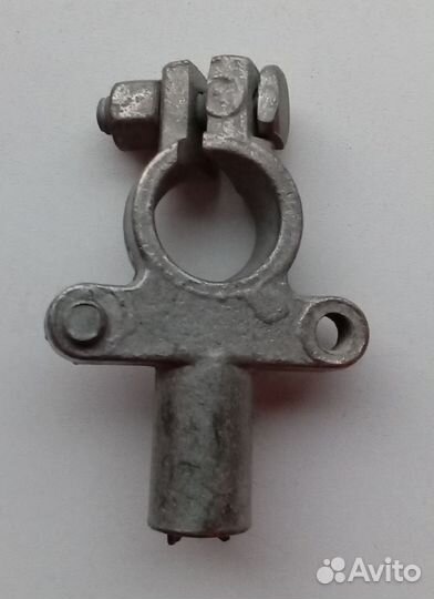 Клеммы аккумулятора